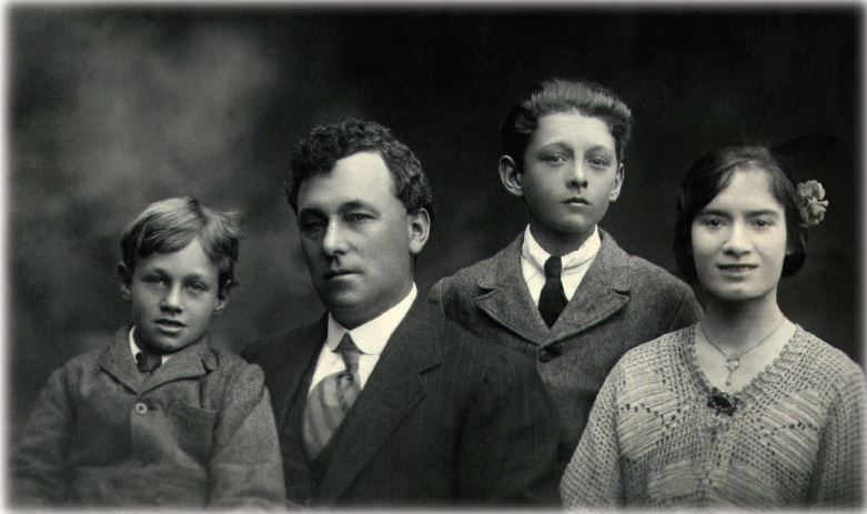 Herbert Ernest Hillbrick, Ethel Louisa (Porter) And sons Harold Gustave & Raymond Herbert